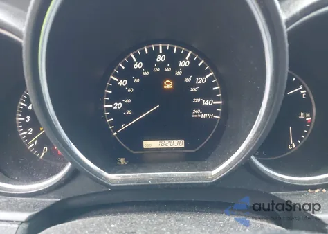 2005 Lexus Rx 330 z USA, uszkodzony, nr VIN 2T2HA31UX5C062355